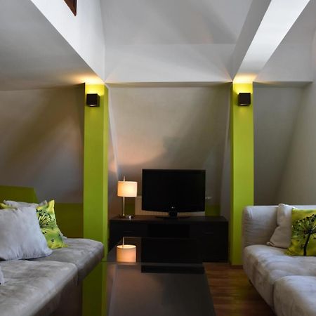 אלבלאג Hotel Pod Lwem מראה חיצוני תמונה